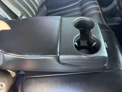 Used 2021 Chrysler 300 S image 24