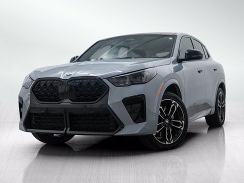 Used 2025 BMW X2 xDrive28i w/ Technology Package AWD/4WD image 1