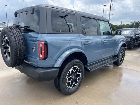 New 2025 Ford Bronco Outer Banks image 8
