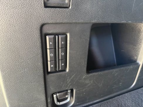 Used 2019 Lincoln Navigator L Reserve image 50