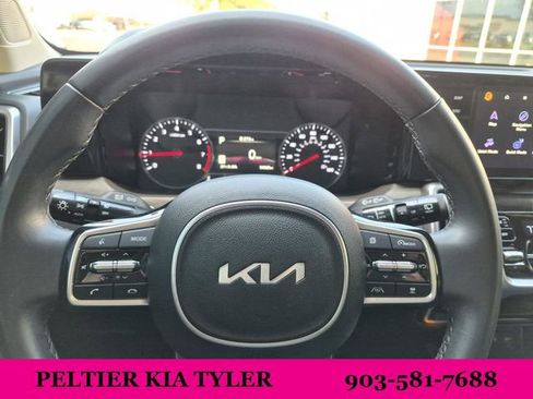 Certified 2023 Kia Sorento X-Line EX image 36