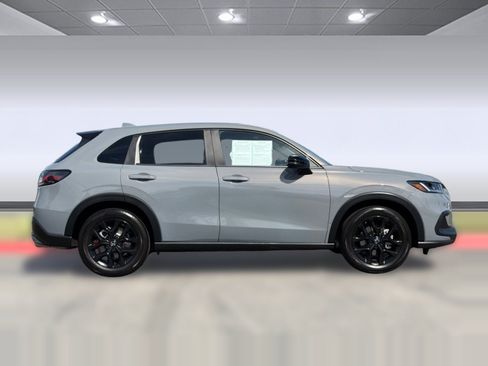 Certified 2024 Honda HR-V Sport image 8