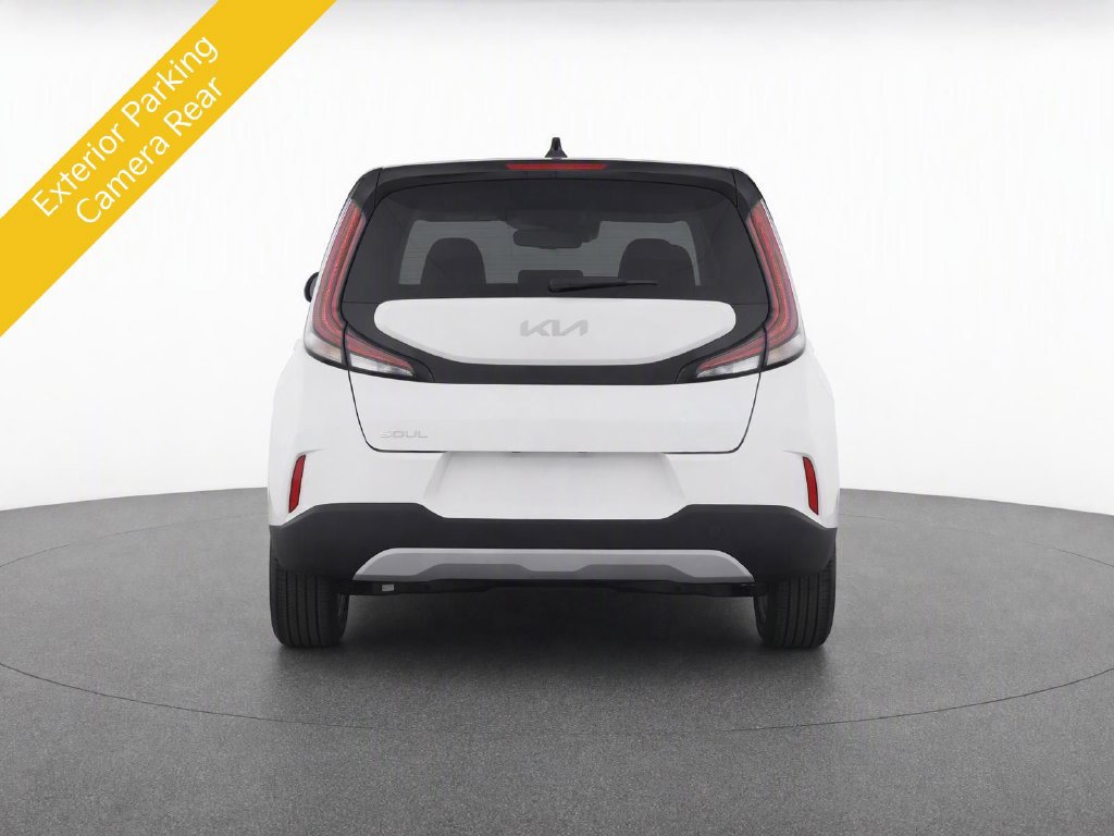 Certified 2025 Kia Soul LX w/ LX Technology Package FWD image 8