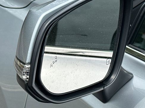 Used 2025 Toyota Grand Highlander AWD image 14