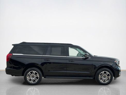 New 2026 Ford Expedition Max Active image 8
