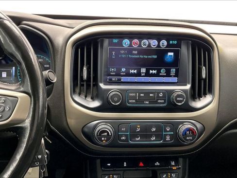 Used 2018 GMC Canyon Denali image 5