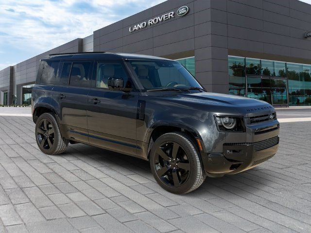 Used 2026 Land Rover Defender 110 X-Dynamic SE AWD/4WD image 7