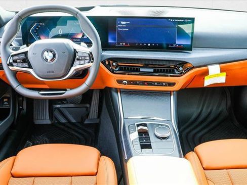 Certified 2025 BMW 330i xDrive Sedan w/ M Sport Package image 21