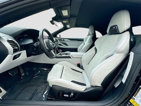 Used 2023 BMW M8 Competition w/ M Carbon Exterior Package AWD/4WD image 19
