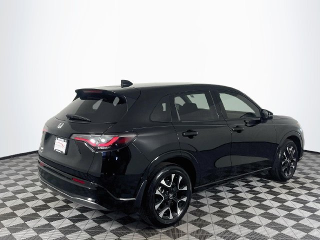 Used 2026 Honda HR-V EX-L image 8