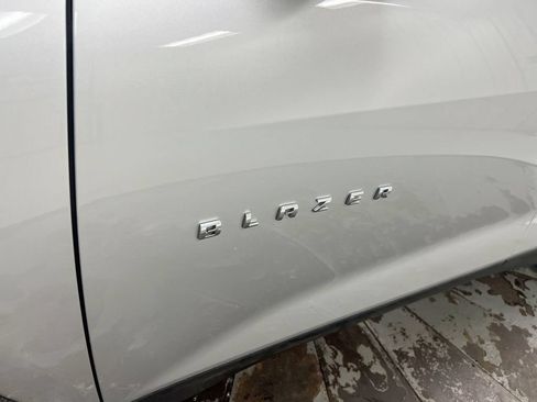 Used 2021 Chevrolet Blazer LT FWD image 25