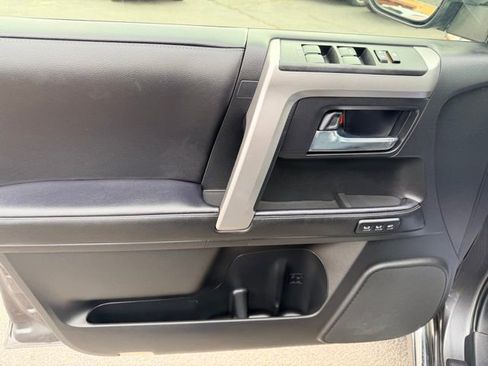 Certified 2023 Toyota 4Runner Limited AWD/4WD image 15