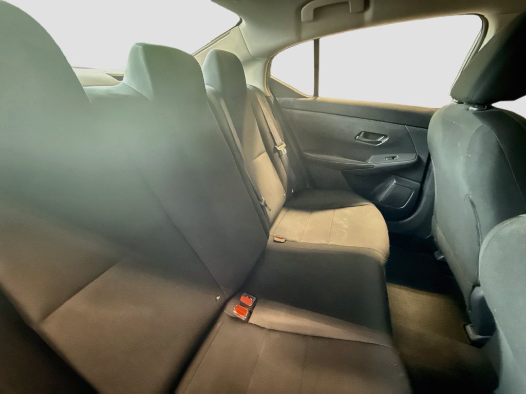 Used 2024 Nissan Sentra S FWD image 29