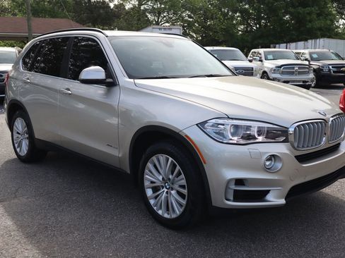 Used 2014 BMW X5 xDrive50i image 3