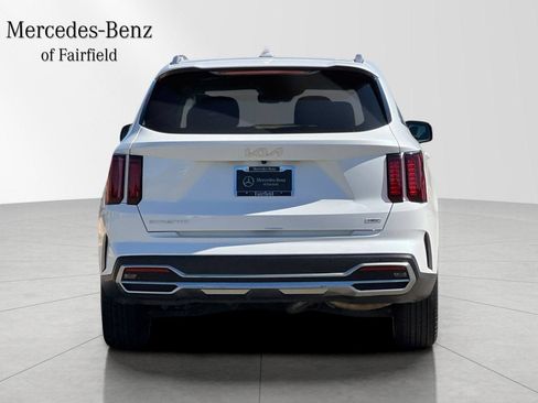 Used 2023 Kia Sorento EX w/ Panoramic Sunroof Package FWD image 7