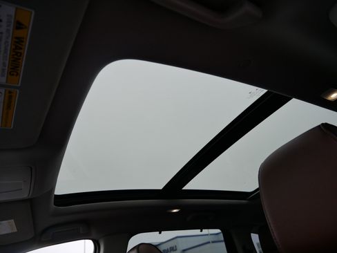 Used 2023 Acura MDX w/Advance Package image 33