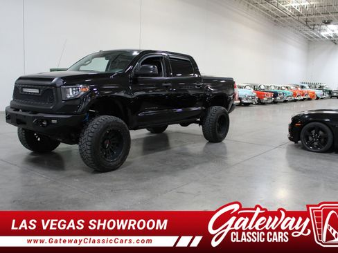 Used 2014 Toyota Tundra SR5 w/ TRD Off Road Package image 1