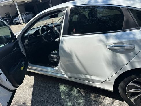 Used 2021 Honda Insight Touring image 34