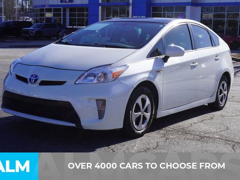 Used 2013 Toyota Prius One image 3