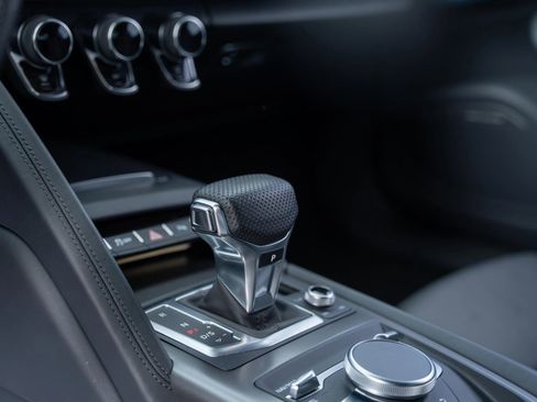 Used 2023 Audi R8 V10 performance image 18