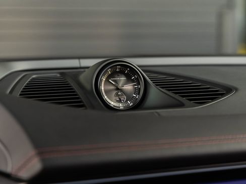 New 2026 Porsche Macan GTS Electric AWD/4WD image 33