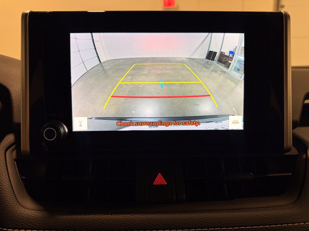 Used 2025 Toyota RAV4 XLE FWD image 24
