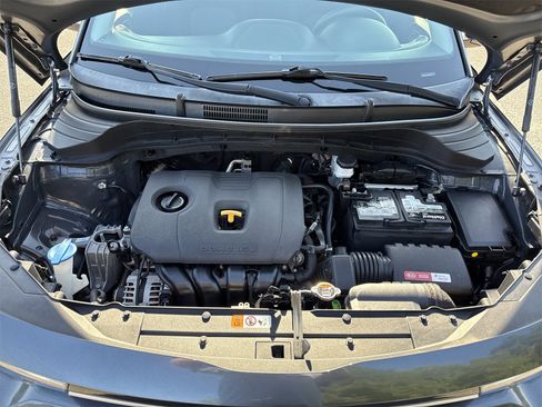 Used 2022 Kia Soul LX image 28