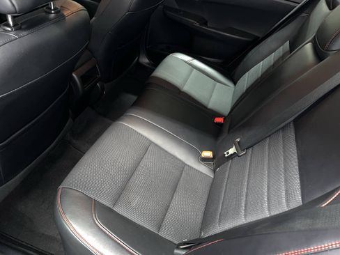 Used 2017 Toyota Camry SE FWD image 7