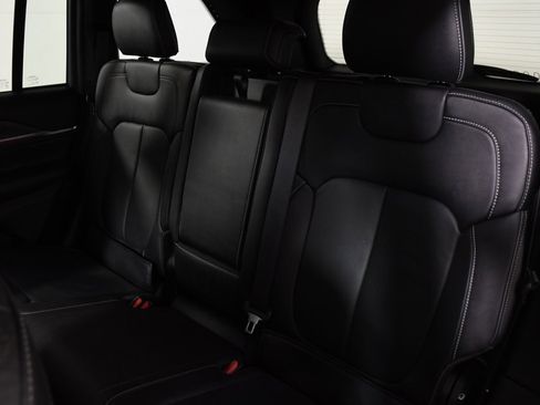 Used 2023 Jeep Grand Cherokee Overland image 27