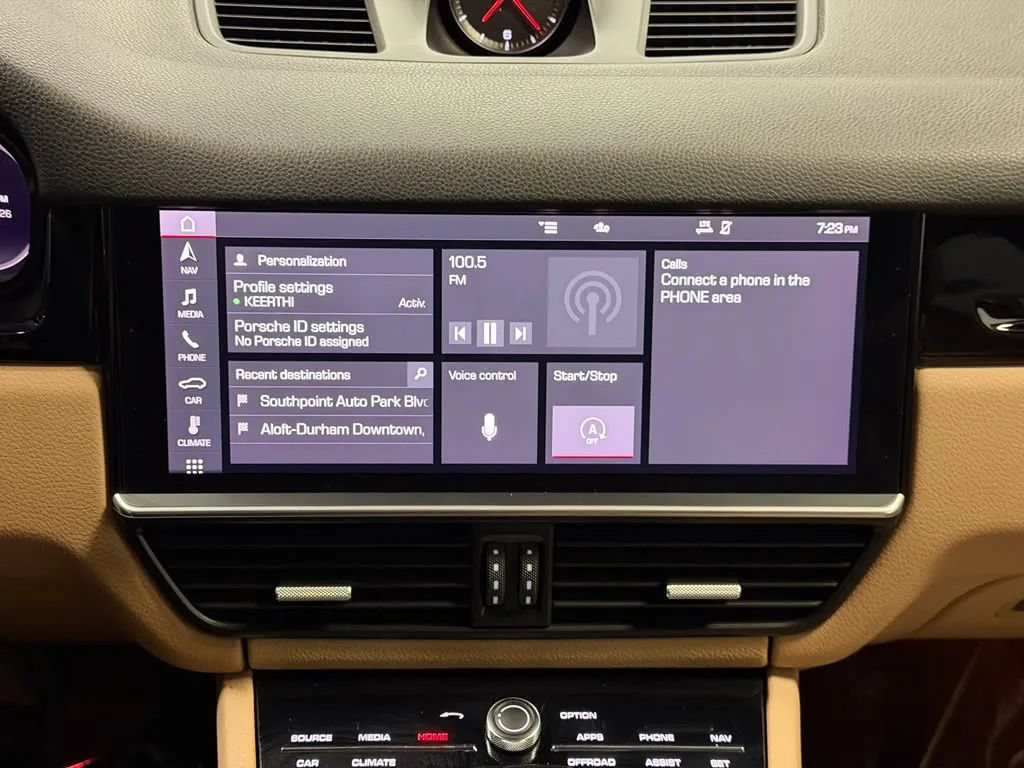Used 2021 Porsche Cayenne AWD/4WD image 38