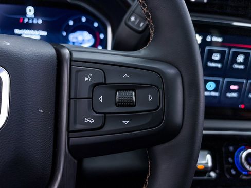 Used 2024 GMC Sierra 2500 AT4 w/ AT4 Premium Plus Package image 36