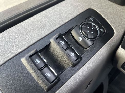Used 2018 Ford F150 XL w/ Equipment Group 101A Mid AWD/4WD image 43