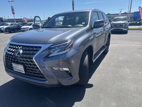 Used 2020 Lexus GX 460 Premium w/ Premium Package image 1