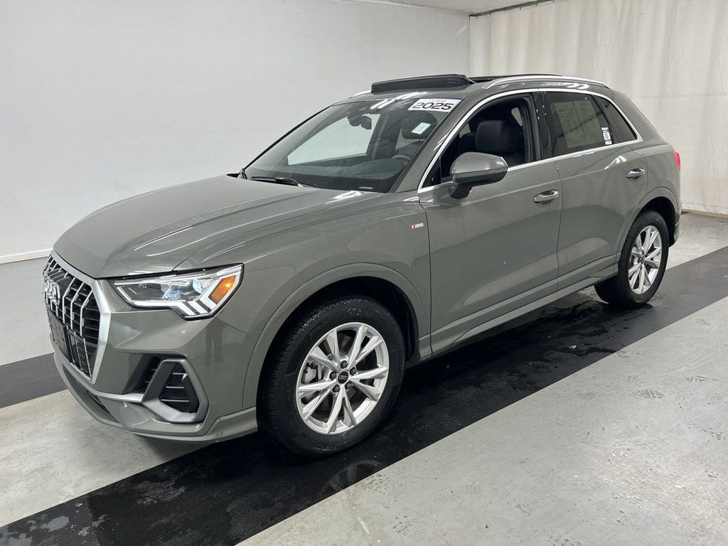 Used 2025 Audi Q3 2.0T Premium AWD/4WD image 6