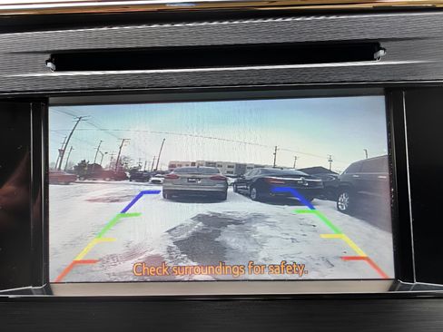 Used 2013 Toyota Avalon XLE image 37