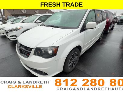 Used 2017 Dodge Grand Caravan SXT w/ Driver Convenience Group
