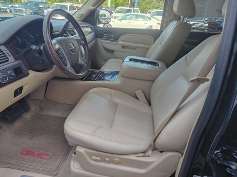 Used 2012 GMC Yukon Denali image 10