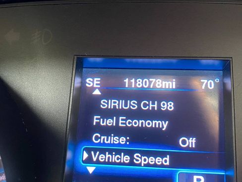 Used 2014 Chrysler 300 S AWD/4WD image 22