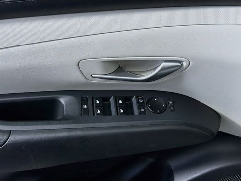 Used 2025 Hyundai Tucson SEL FWD image 15