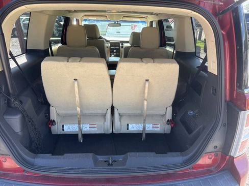 Used 2014 Ford Flex SEL w/ Equipment Group 202A FWD image 10