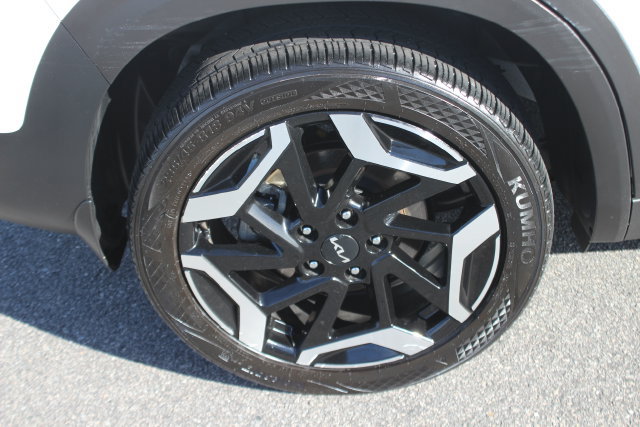 Used 2024 Kia Seltos SX w/ SX Sunroof Package AWD/4WD image 38