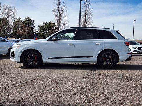 Used 2025 Audi SQ7 Prestige image 4