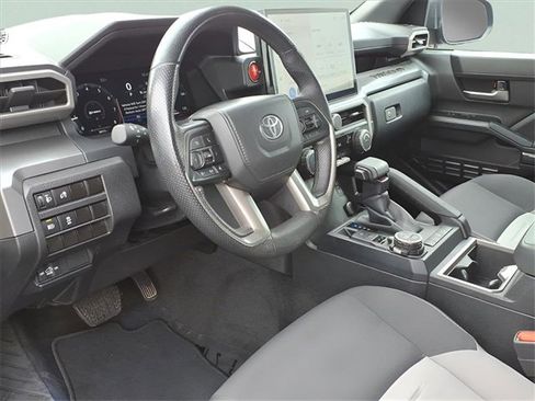 Used 2024 Toyota Tacoma TRD Sport image 8