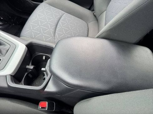 Certified 2022 Toyota RAV4 XLE AWD/4WD image 57