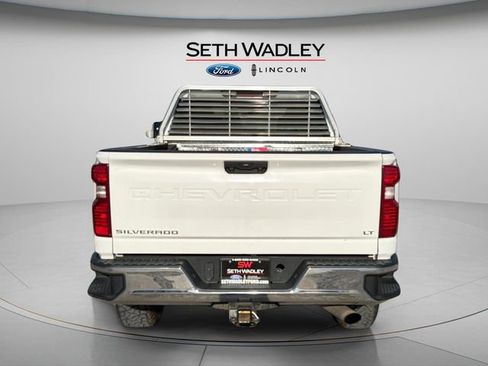 Used 2020 Chevrolet Silverado 3500 LT image 6