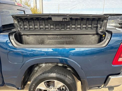 Used 2020 RAM 1500 Laramie image 36