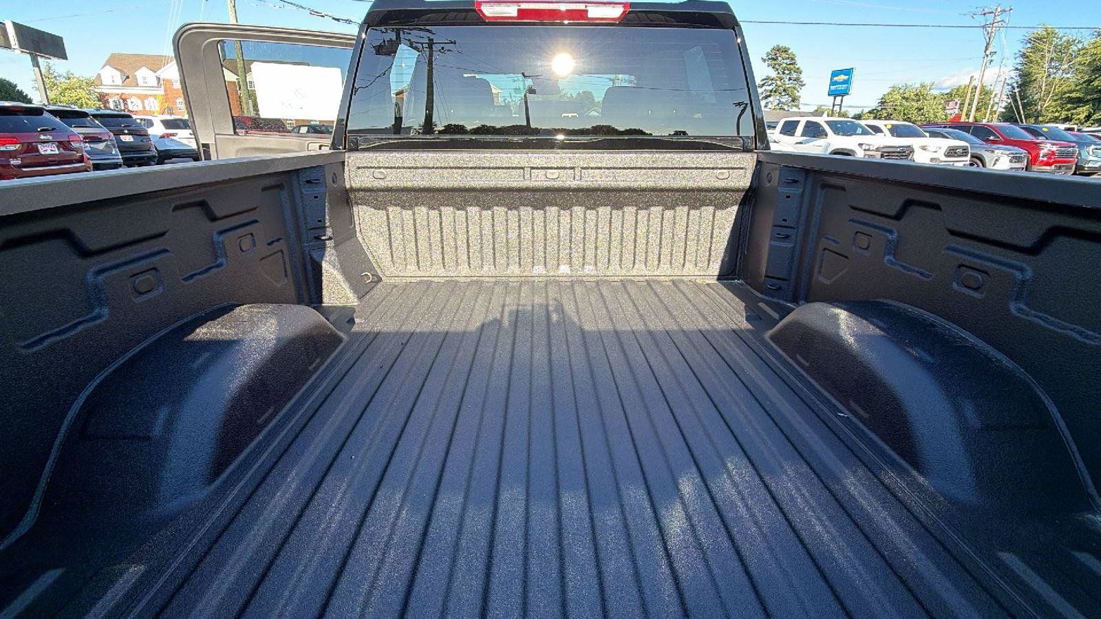 New 2026 Chevrolet Silverado 2500 Custom w/ Custom Value Package AWD/4WD image 14