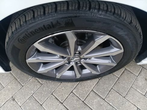 Used 2025 Acura Integra FWD image 8