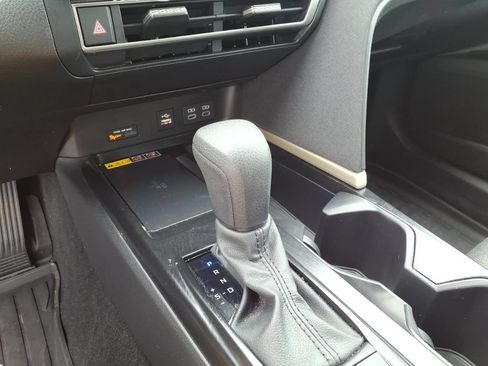 Used 2026 Toyota Camry LE w/ Convenience Package FWD image 23