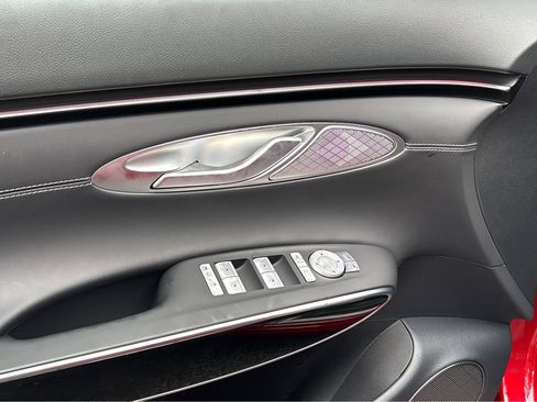 New 2026 Genesis GV70 2.5T image 31